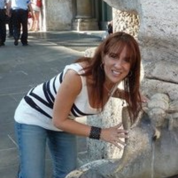 Meet your Posher, Marie - Picture 2 of 10